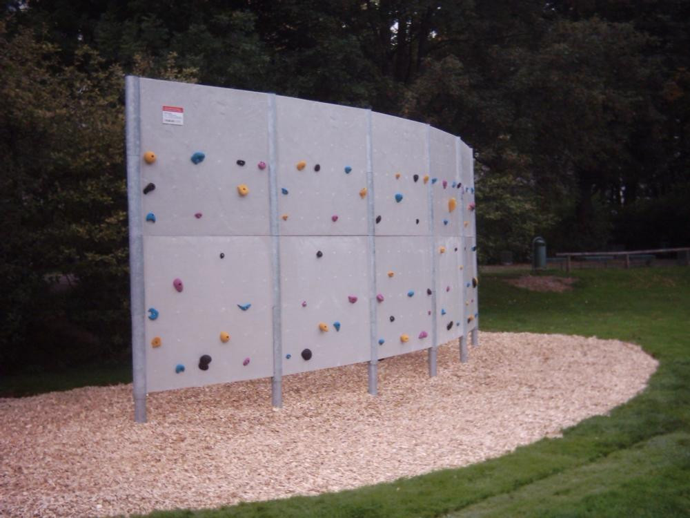 Palatábla kialakítású 5 elemes mászófal