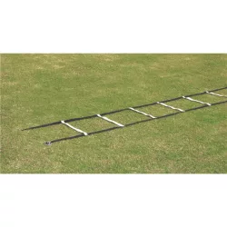 Agility létra 10 kontrasztos fehér textil fokkal 4m, leszúró tüskékkel,